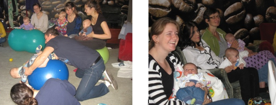 Billede med to situationer: En hvor en mand tumler med et lille barn på gulvet, og et andet hvor mødre sidder grinende med deres babyer på skødet.